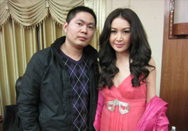 广州WG电子与明星合影